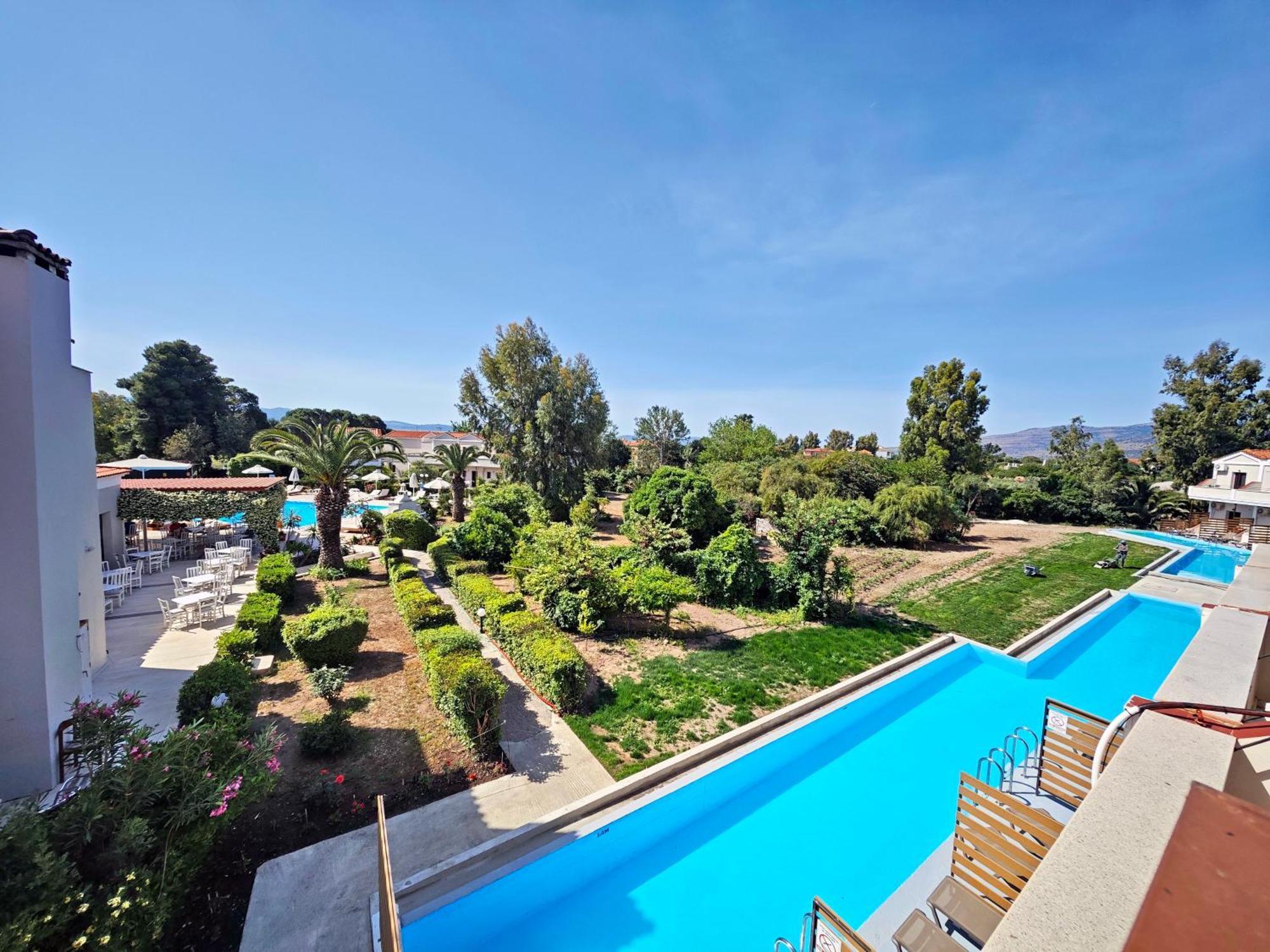 Pasiphae Hotel Skala Kallonis Extérieur photo
