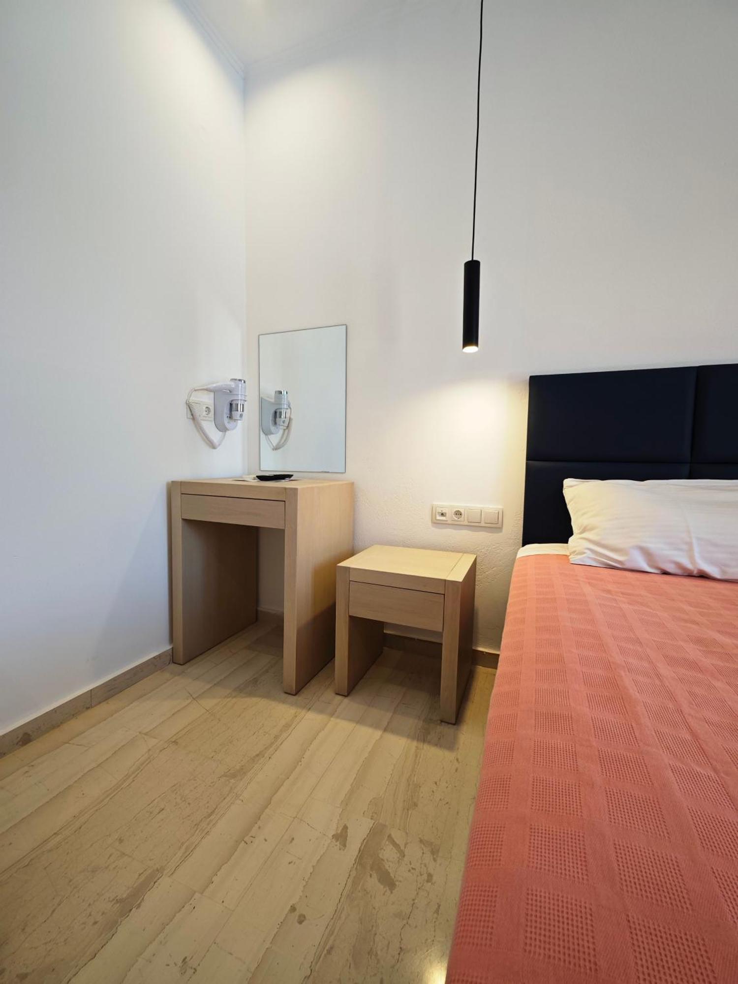 Pasiphae Hotel Skala Kallonis Extérieur photo