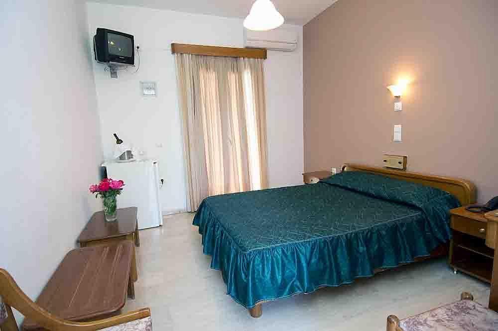 Pasiphae Hotel Skala Kallonis Extérieur photo