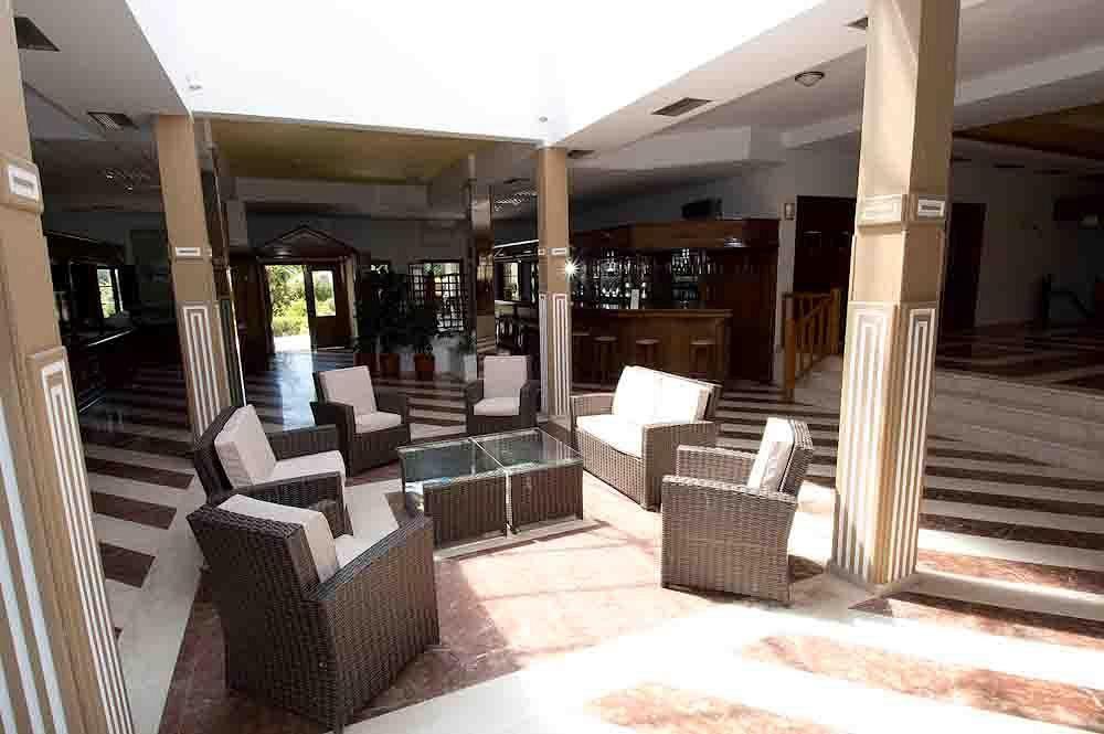 Pasiphae Hotel Skala Kallonis Extérieur photo