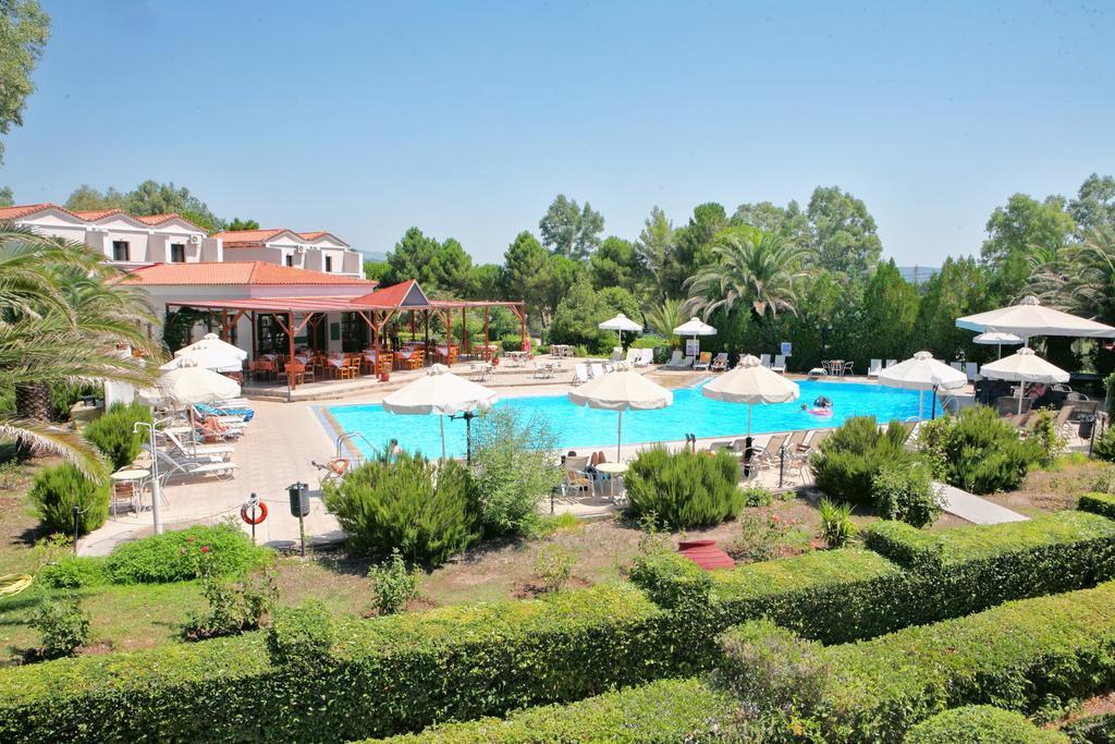 Pasiphae Hotel Skala Kallonis Extérieur photo